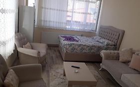 LAÇİN apart OTEL